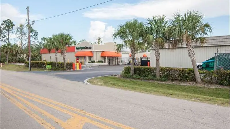 Extra Space Storage, RV storage in Naples