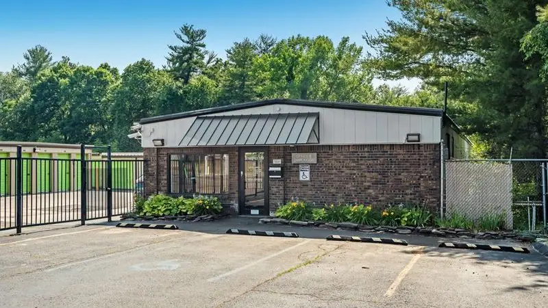 Extra Space Storage, RV storage in Glastonbury