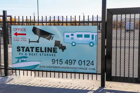 Stateline RV Parking & Boat Storage in Sunland Park, NM