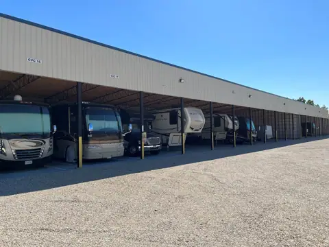 Big Oak RV and Boat Storage in Camdenton, MO