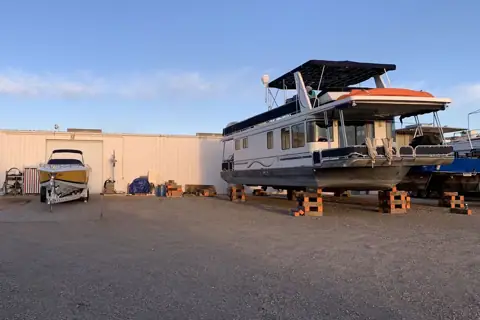Anchors Away Boat & RV Storage in Page, AZ