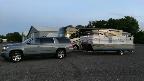 Veaths Boat RV and Auto Storage in Waterloo, IL