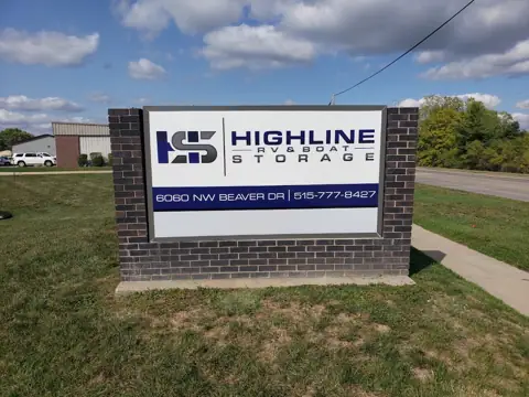 Highline Boat & RV Storage in Johnston, IA
