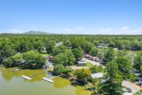 Cherokee RV Park in Cedar Bluff, AL