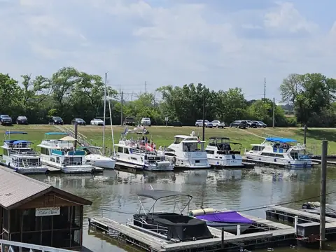 American Marine Dubuque in Dubuque, IA