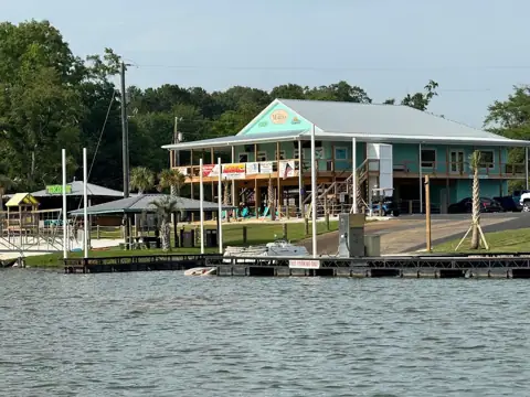 River's Edge Marina in Cropwell, AL