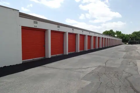 Public Storage photo 2