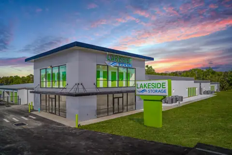 Lakeside Storage in Leesburg, FL