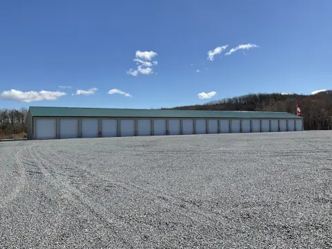 Mid Ridge Boat and RV Storage in James Creek, PA