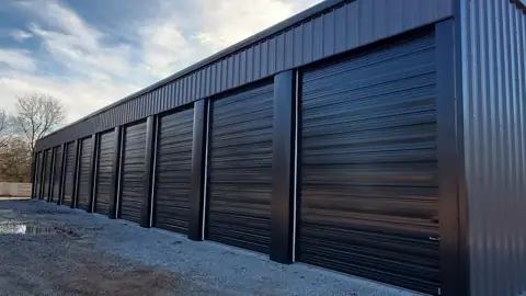Countryside boat & RV storage in Lampe, MO