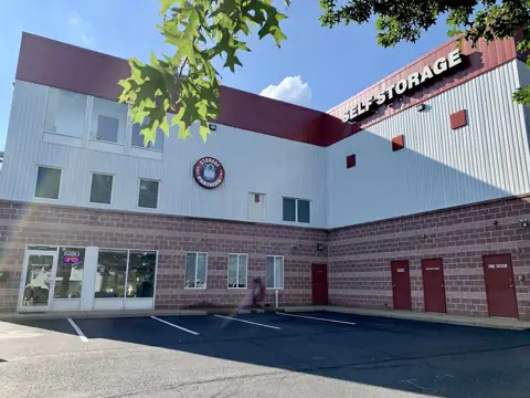 Backlick Self Storage in Springfield, VA