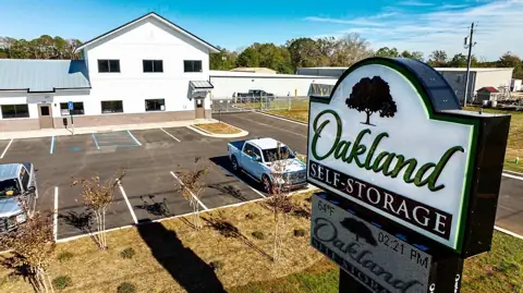 Oakland Self Storage in Leesburg, GA