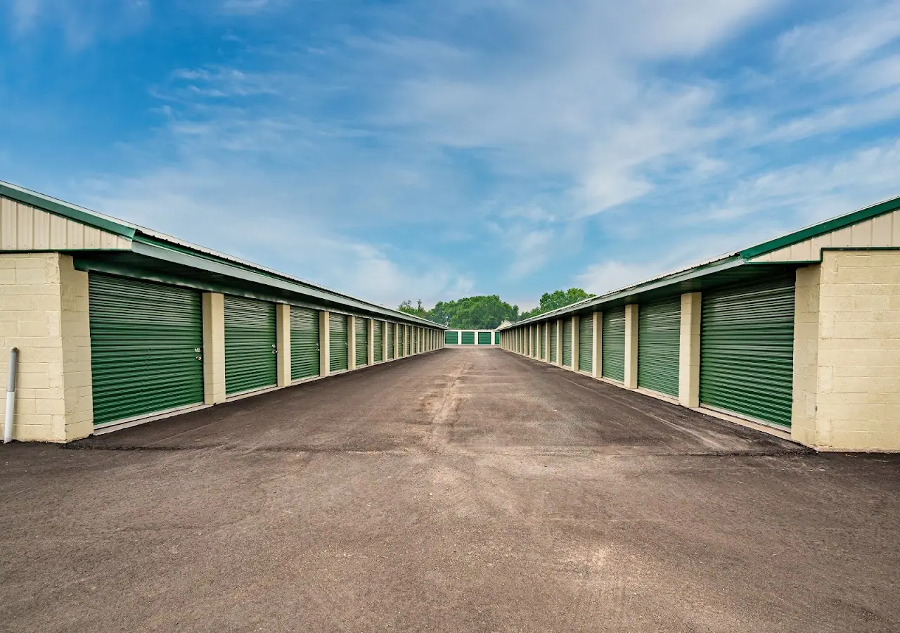 KO Storage, RV storage in Amery
