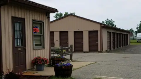 CNJ Storage of Perry in Perry, MI