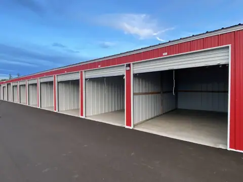 Storehouse Self Storage in Cambridge, MN