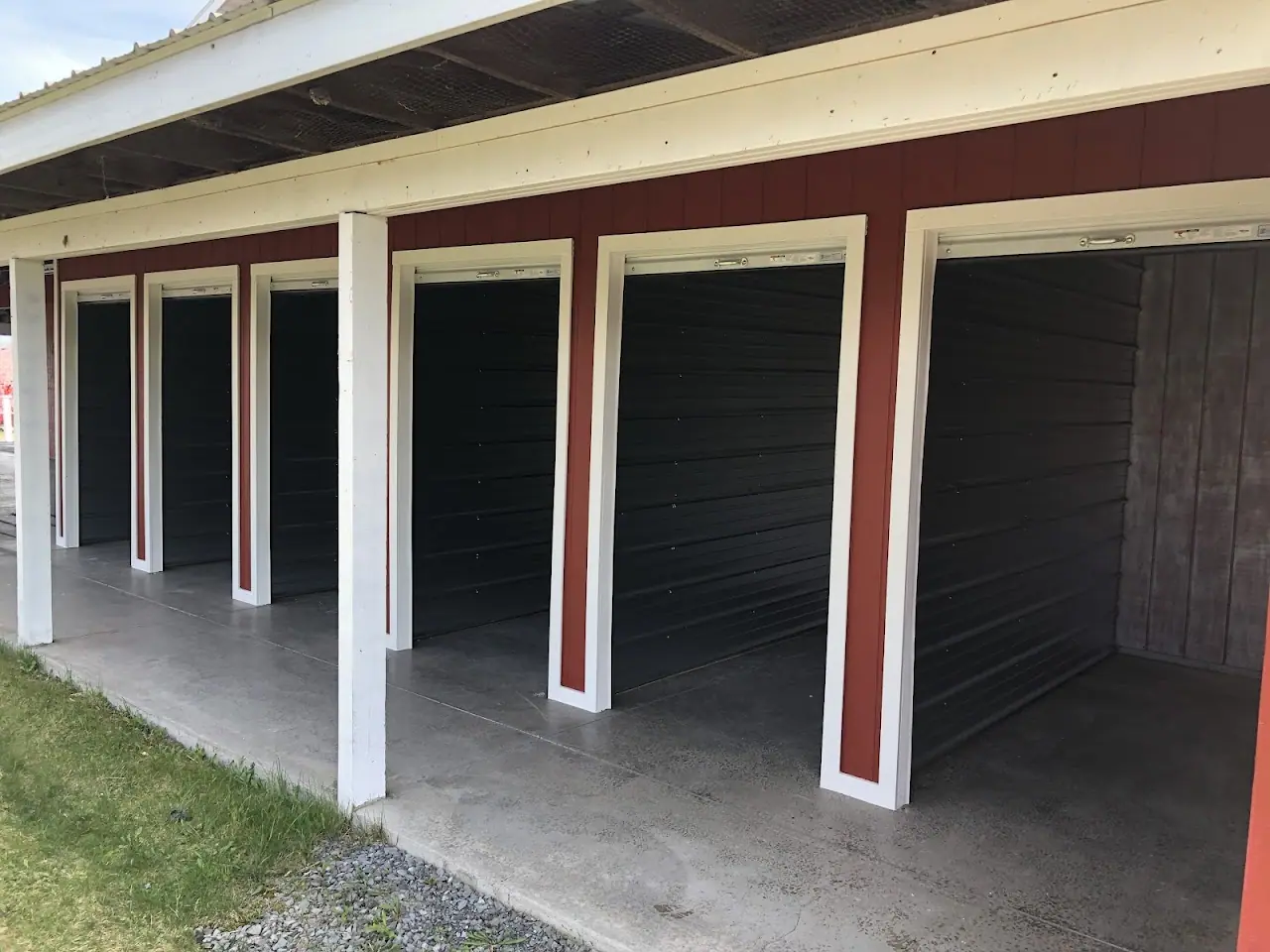 Traders Village Self Storage, RV storage in Romulus