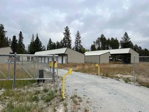 Seven Mile Mini Storage in Newport, WA