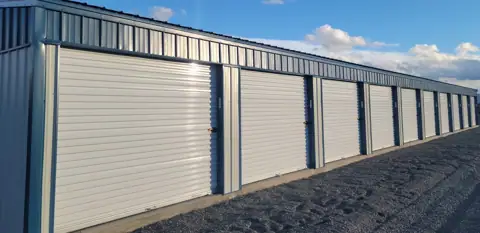 Airport Mini-Maxi Storage in Omak, WA