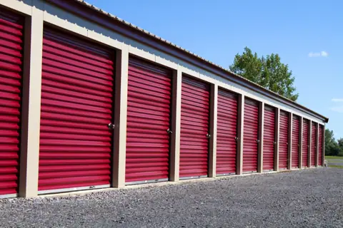 Storage Rentals of America in Manhattan, KS