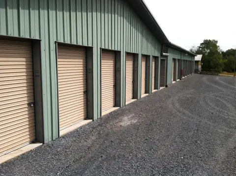 Van's Self Storage in Milford, NJ