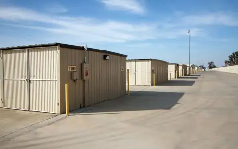 Derrel's Mini Storage in Fresno, CA