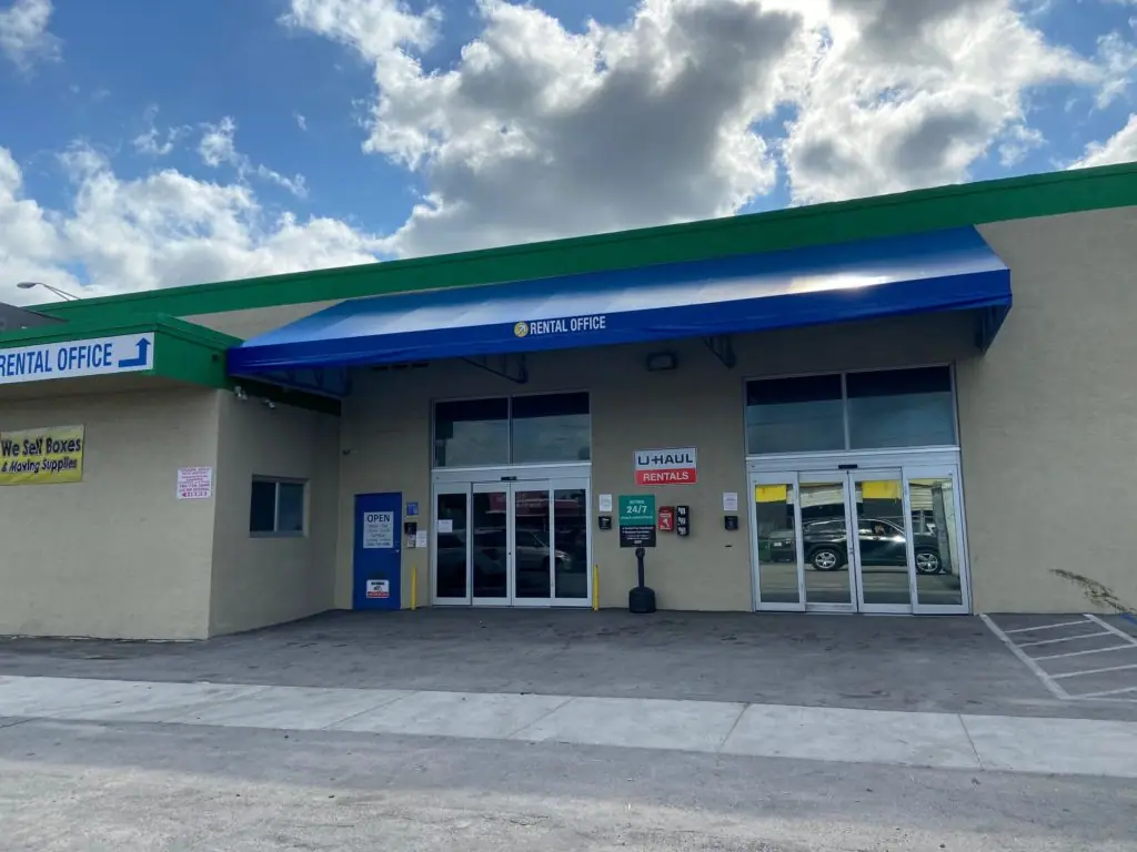 Compass Self Storage, RV storage in Miami
