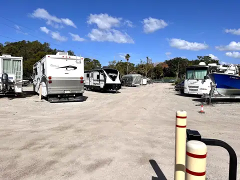 HUBBS Hudson Beach Boat and RV Storage in Hudson, FL