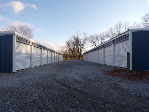 York's Route 66 Self Storage in Carthage, MO