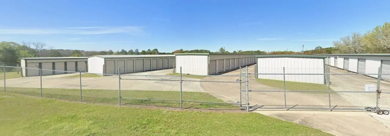 Ashburn Security Mini-Storage, RV storage in Ashburn