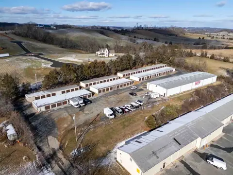 Piney Mini Storage in Piney Flats, TN