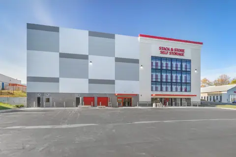 Stack & Store Self Storage photo 3