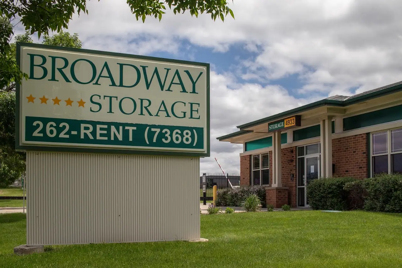 Broadway Storage, RV storage in Des Moines