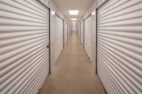 Prime Storage photo 3