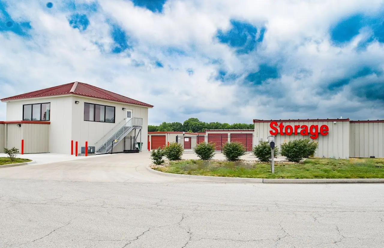 StorageMart, RV storage in Peculiar