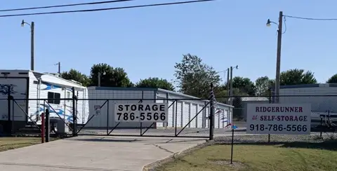 Ridgerunner Self Storage in Grove, OK