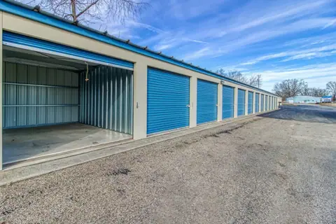 Storage Unlimited in De Witt, IL