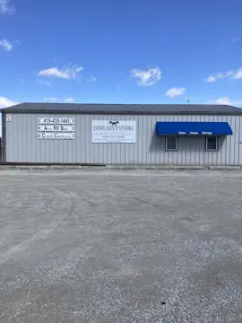 Extra Closet Storage in Fostoria, OH
