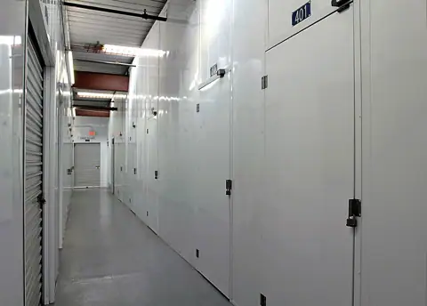 Tustin Self Storage in Tustin, CA