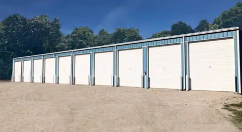 Kentucky Lake Big Bear Boat & RV Storage in Benton, KY