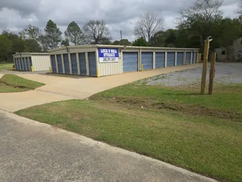 Lock and Roll Storage in Harpersville, AL