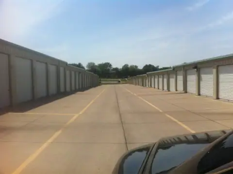 Bettendorf Self Storage & RV in Bettendorf, IA