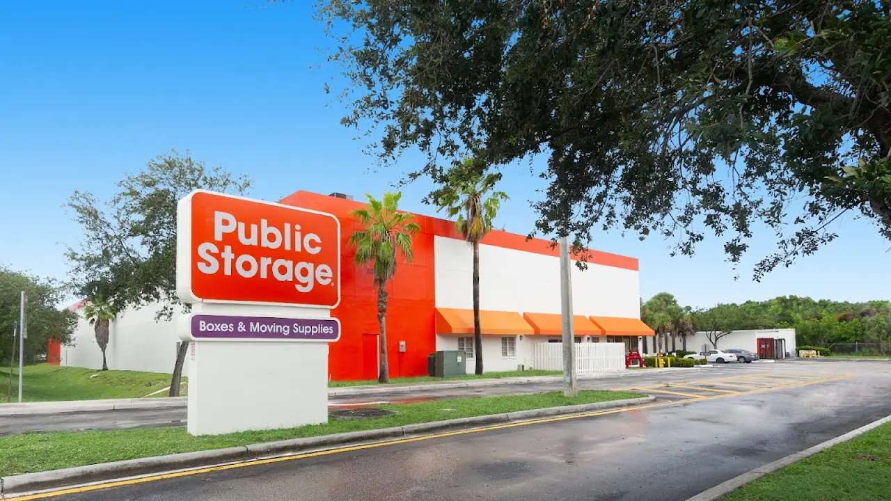 Public Storage, RV storage in Pompano Beach
