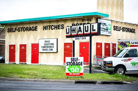 Self-Storage at U-Haul in Jericho, NY