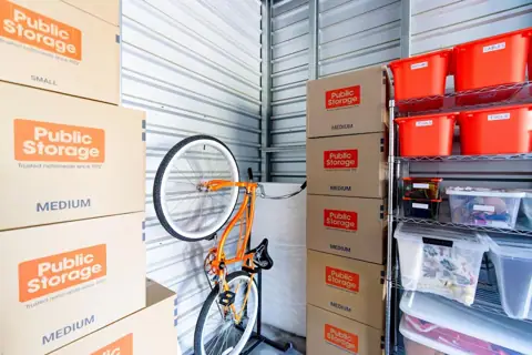 Public Storage photo 2