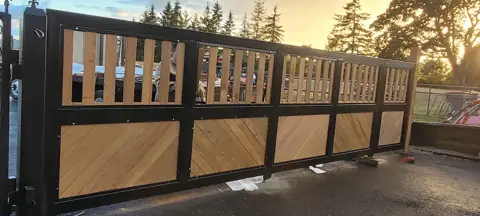 Airport RV Parking in Dayton, OR
