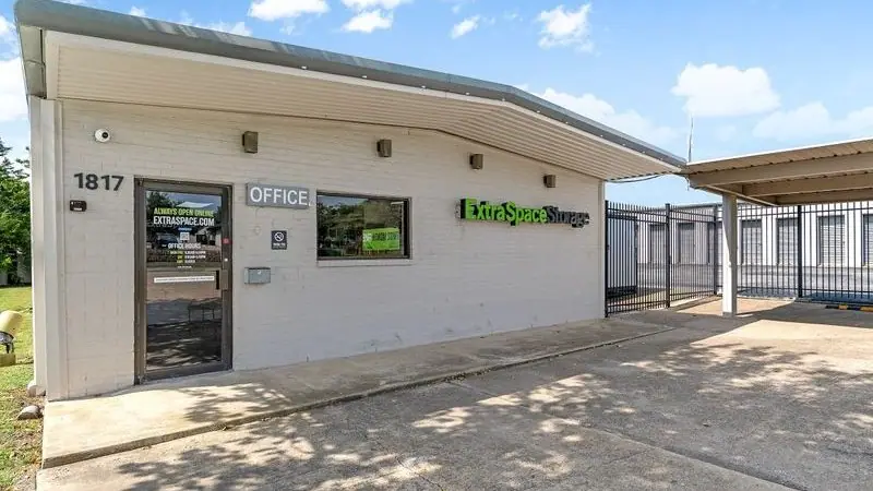 Extra Space Storage, RV storage in DeSoto