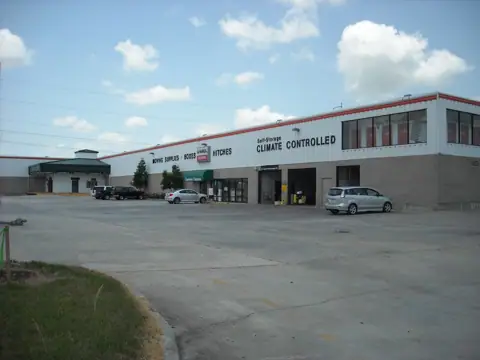 Self-Storage at U-Haul in Lafayette, LA