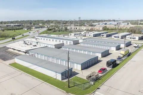 Devon Self Storage Fort Worth, Texas in Fort Worth, TX