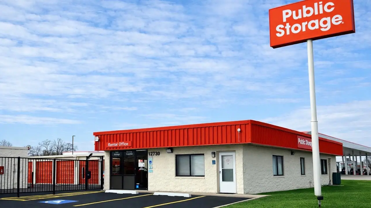Public Storage, RV storage in Alsip