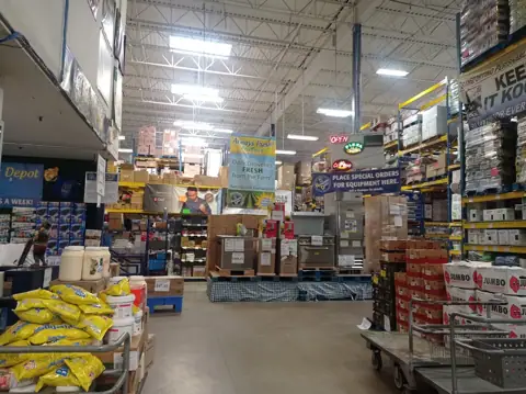 Public Storage photo 2